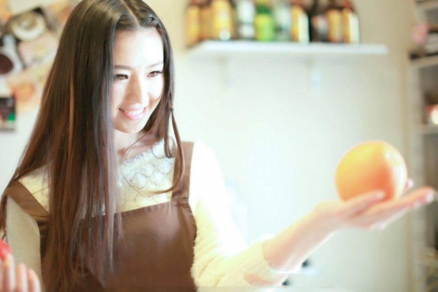 蛋糕妹厨房里